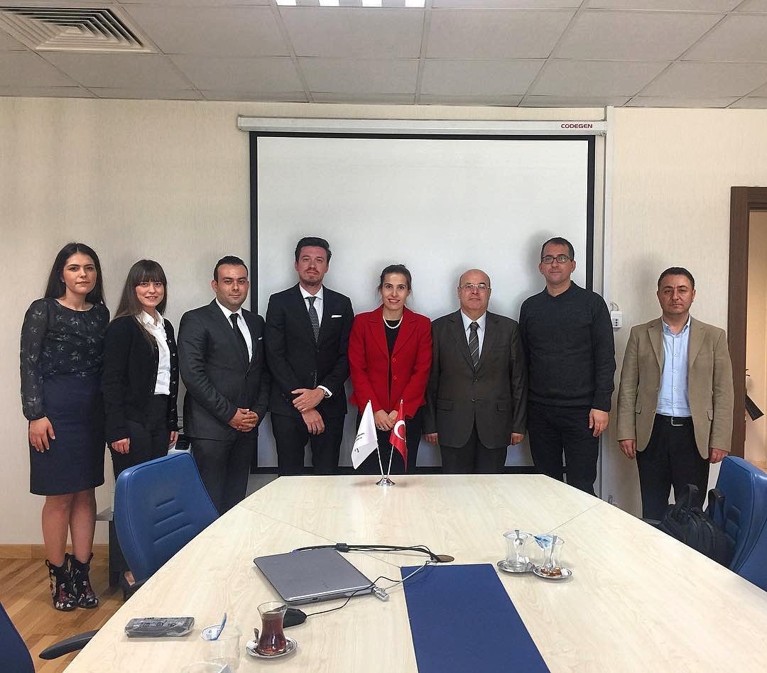 İlk atölye / ilk mağaza